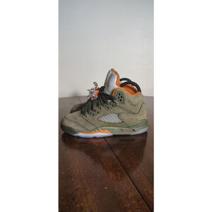 Air Jordan 5 Retro Olive Shoes Youth Size 3.5Y Green Suede Sneakers 440888-308